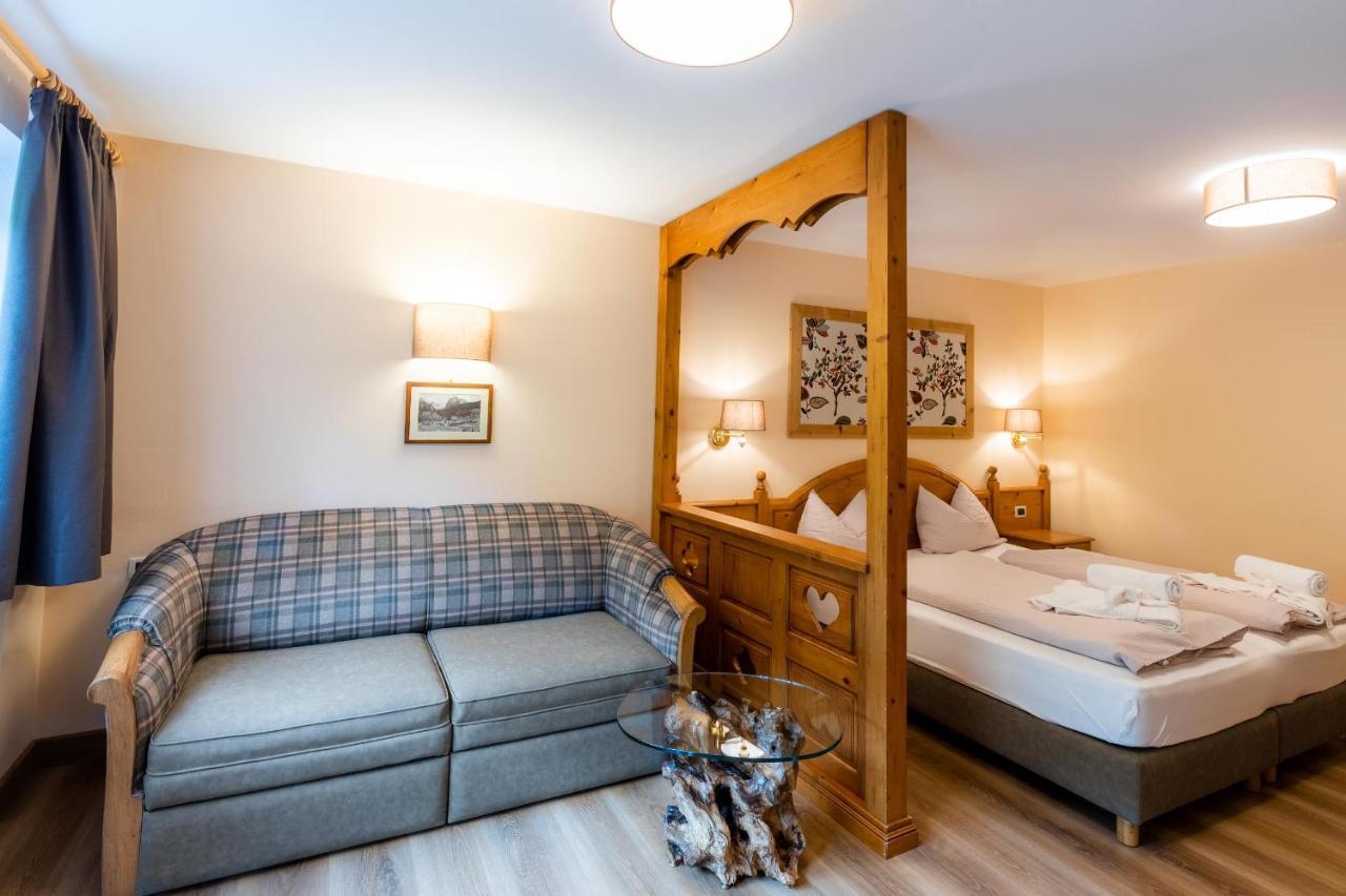 Albergo Conturina Alba di Canazei Ngoại thất bức ảnh