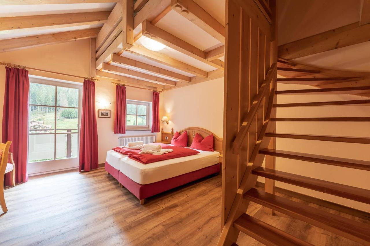 Albergo Conturina Alba di Canazei Ngoại thất bức ảnh